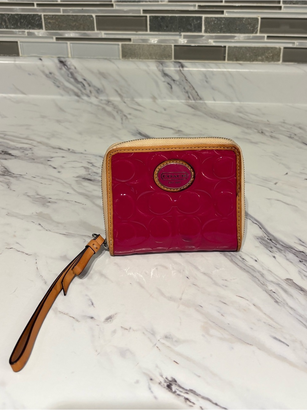 Coach Waller Patent Leather Embossed fushia leather trim wristlet